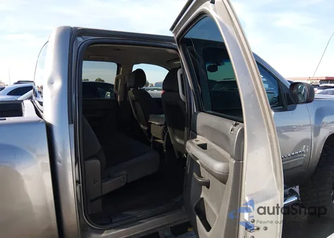 2008 Chevrolet Silverado 1500 Lt1 z USA, uszkodzony, nr VIN 3GCEC13C58G236188